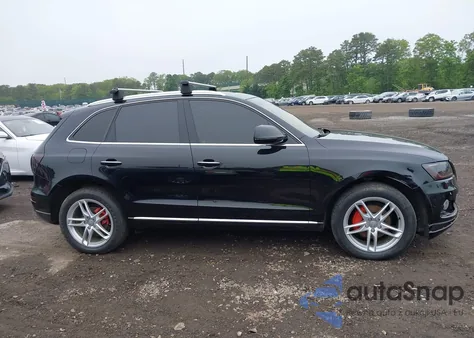 2015 Audi Q5 2.0T Premium z USA, uszkodzony, nr VIN WA1LFAFP2FA145690